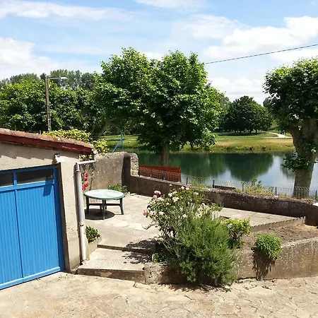 Le Gite Du Port Saint-Pierre-de-Boeuf Zimmer foto